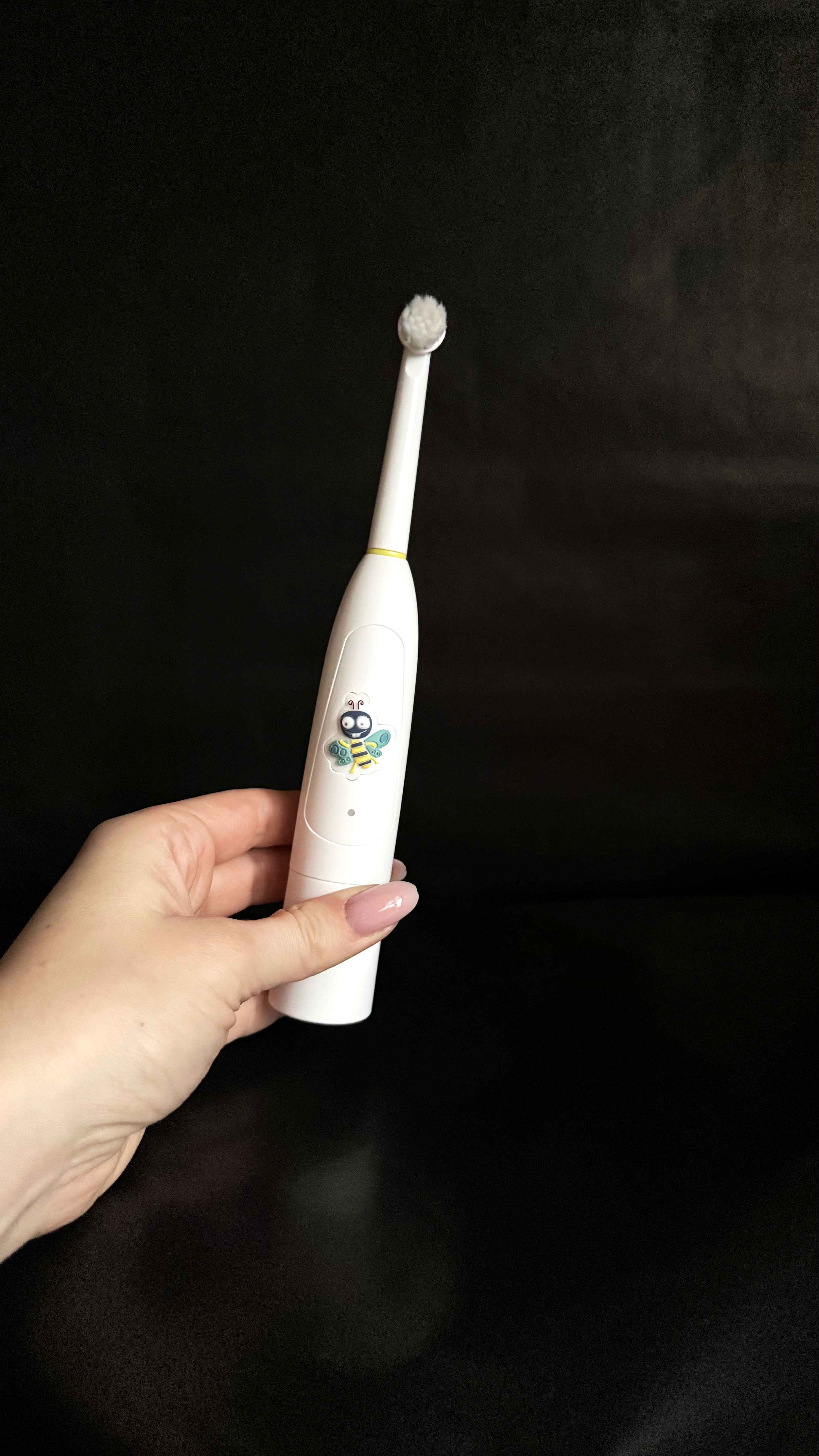 Jack n' Jill Dětský elektrický zubní kartáček s melodií Buzzy Brush - Image 4