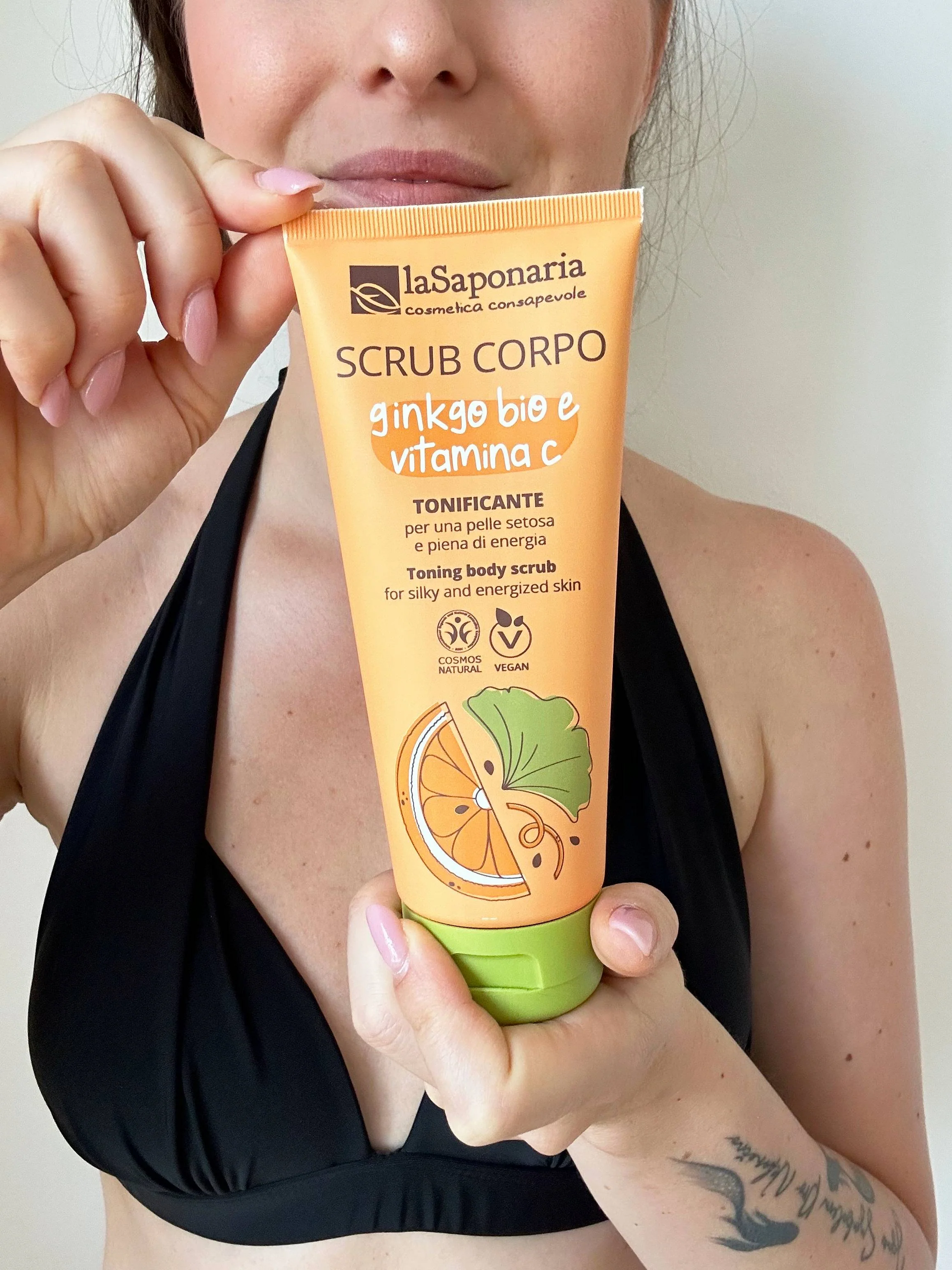 laSaponaria Tělový peeling s BIO ginkgo bilobou a vit. C - Image 3