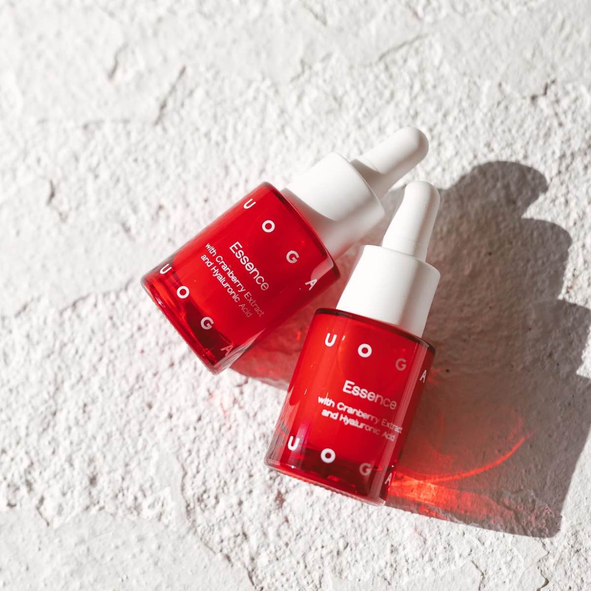 Uoga Uoga Pleťové sérum Essence s brusinkami a kyselinou hyaluronovou BIO (15 ml) - Image 4