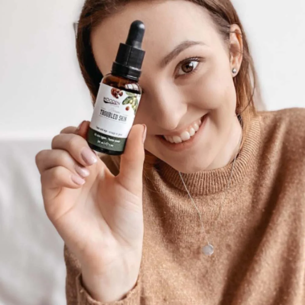 Wooden Spoon Sérum na problematickou pleť s tamanovým a marulovým olejem BIO (30 ml) - Image 3